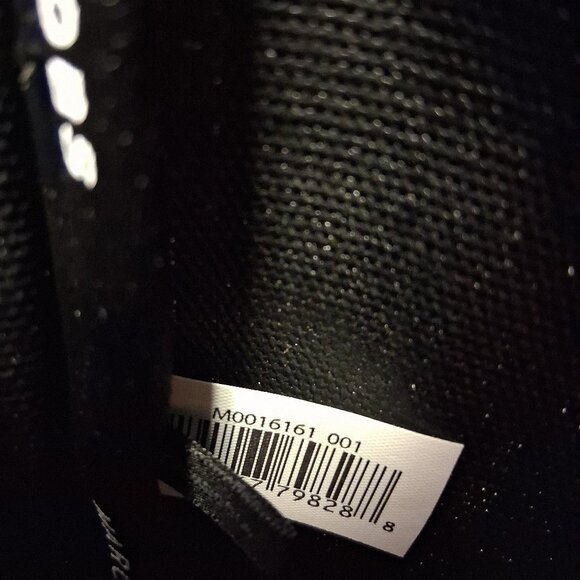 Marc Jacobs The Medium Tote Bag – Black (Style M0016161-001) - Picture 8 of 8